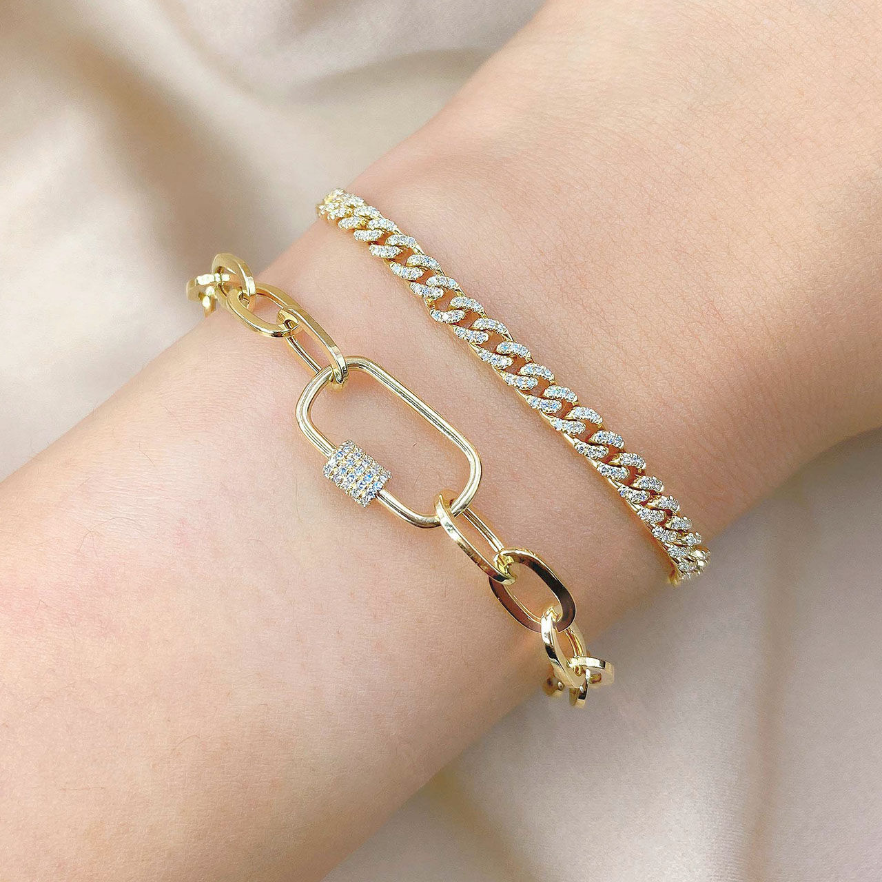 Shy Creation Kate 14k Yellow Gold and Diamond Bracelet